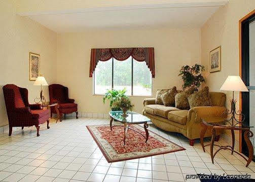 Hotel Surestay By Western Flowertown Summerville